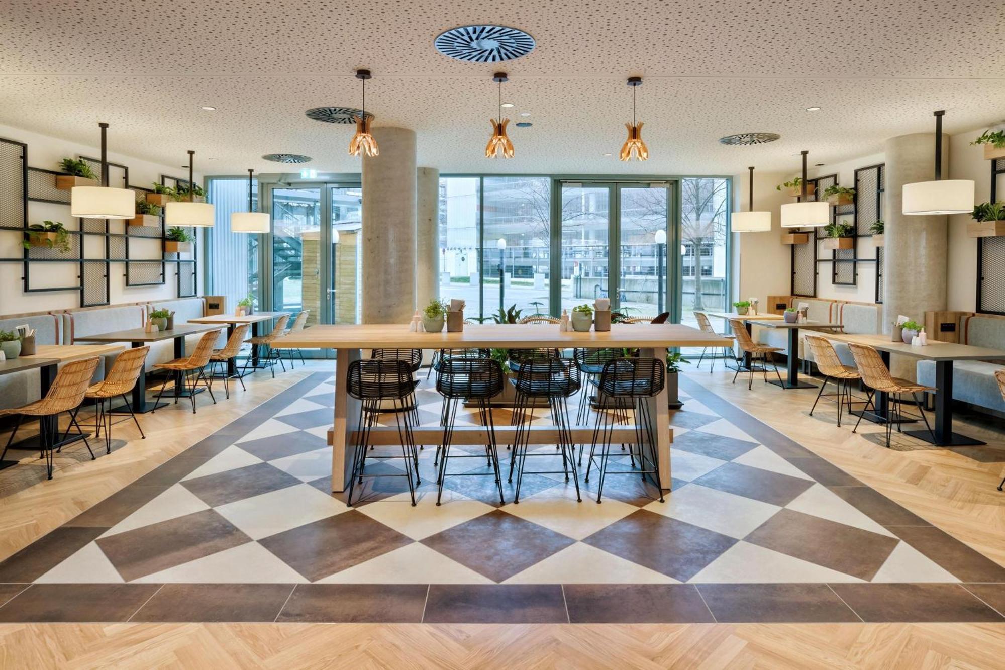 Spark By Hilton Vienna Messe Prater Exterior foto